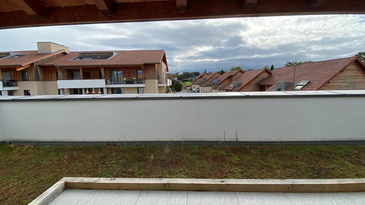 Magnifique Studio Avec Terrasse Et Garage Appartement Chens-sur-Leman Buitenkant foto