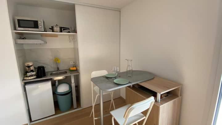 Magnifique Studio Avec Terrasse Et Garage Appartement Chens-sur-Leman Buitenkant foto